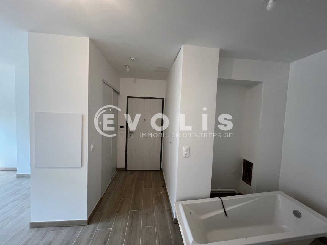 Photo 2 – vente bureaux	SAINT MAUR DES FOSSES (94100)