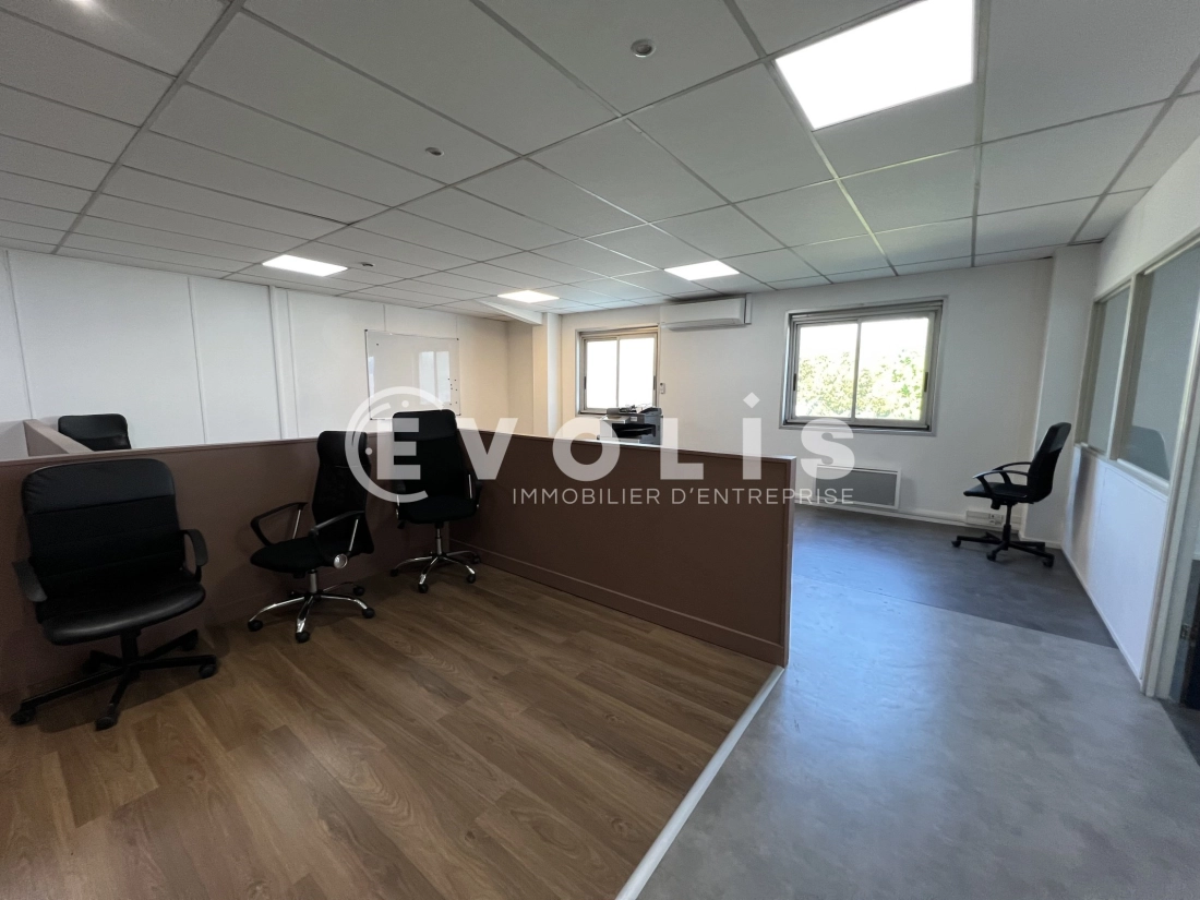 Photo 3 – location bureaux	NEUILLY PLAISANCE (93360)