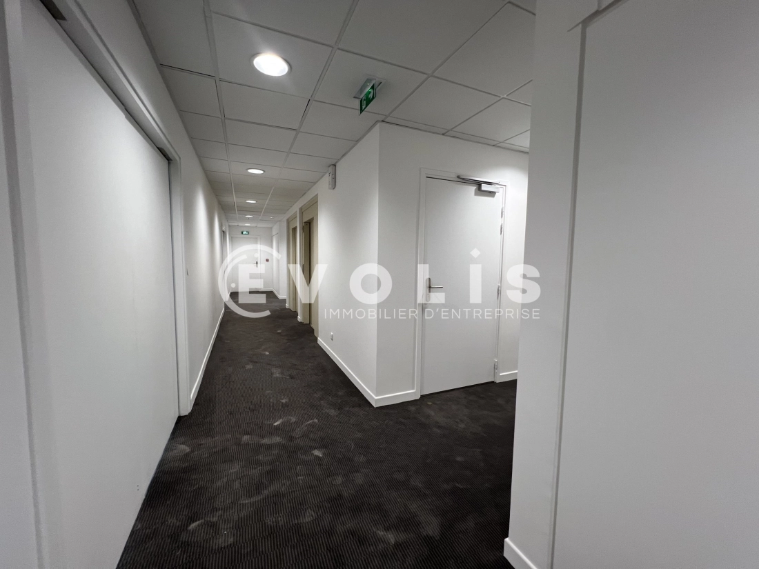 Photo 7 – vente bureaux	CHAMPS SUR MARNE (77420)