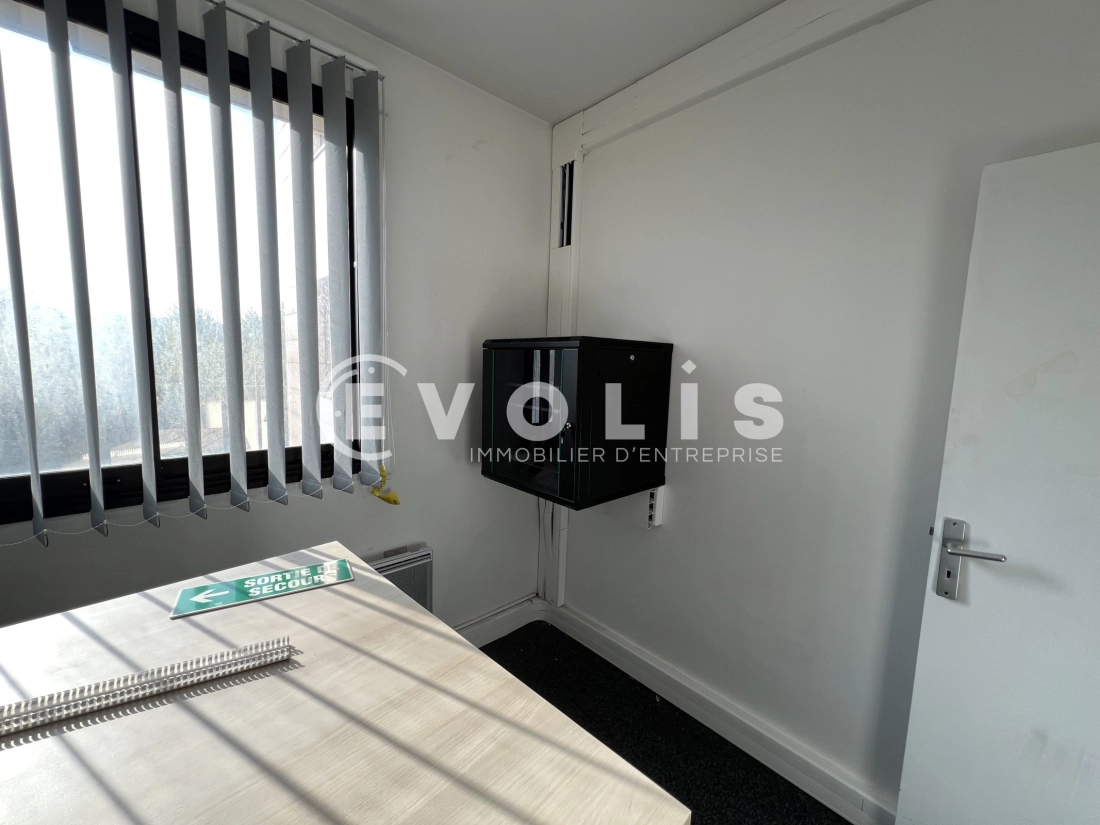 Photo 4 – vente bureaux	NOISY LE GRAND (93160)