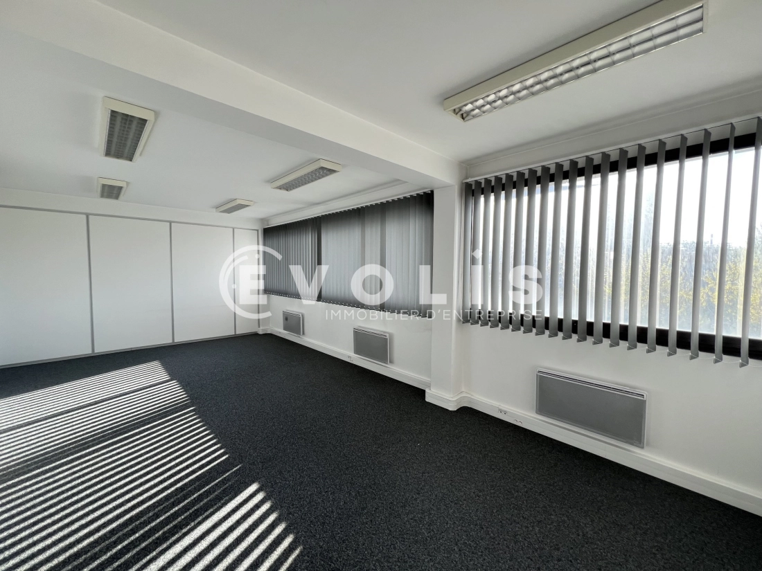 Photo 4 – location bureaux	NOISY LE GRAND (93160)