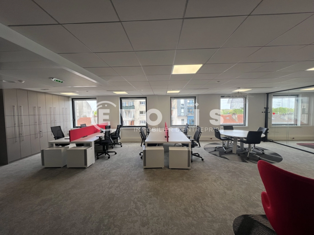 Photo 10 – location bureaux	CHARENTON LE PONT (94220)