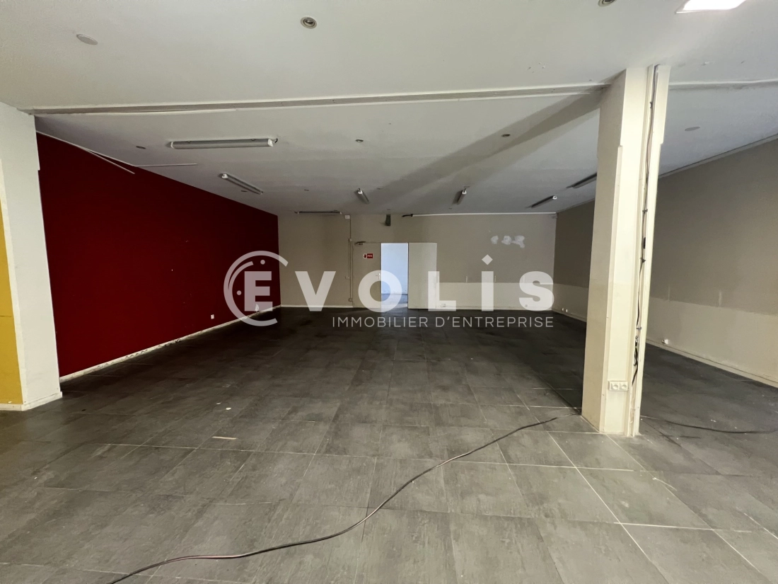 Photo 6 – vente Entrepôts / activités	VALENTON (94460)