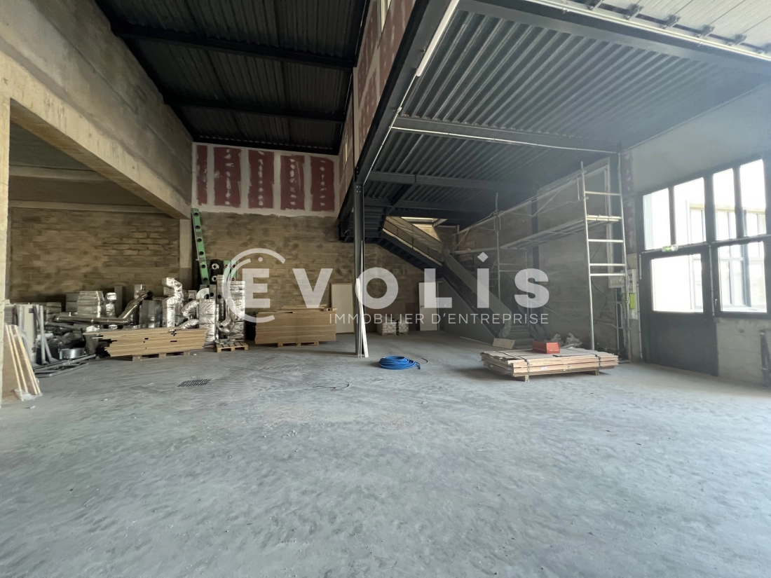 Photo 8 – location Entrepôts / activités	MONTFERMEIL (93370)