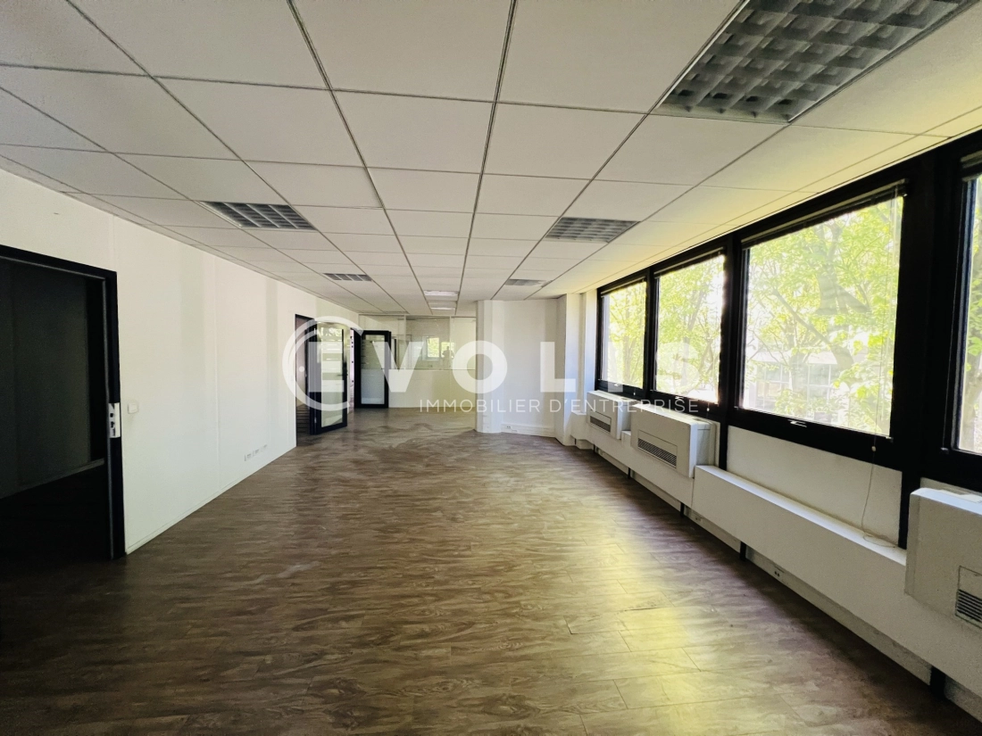 Photo 7 – location bureaux	LOGNES (77185)