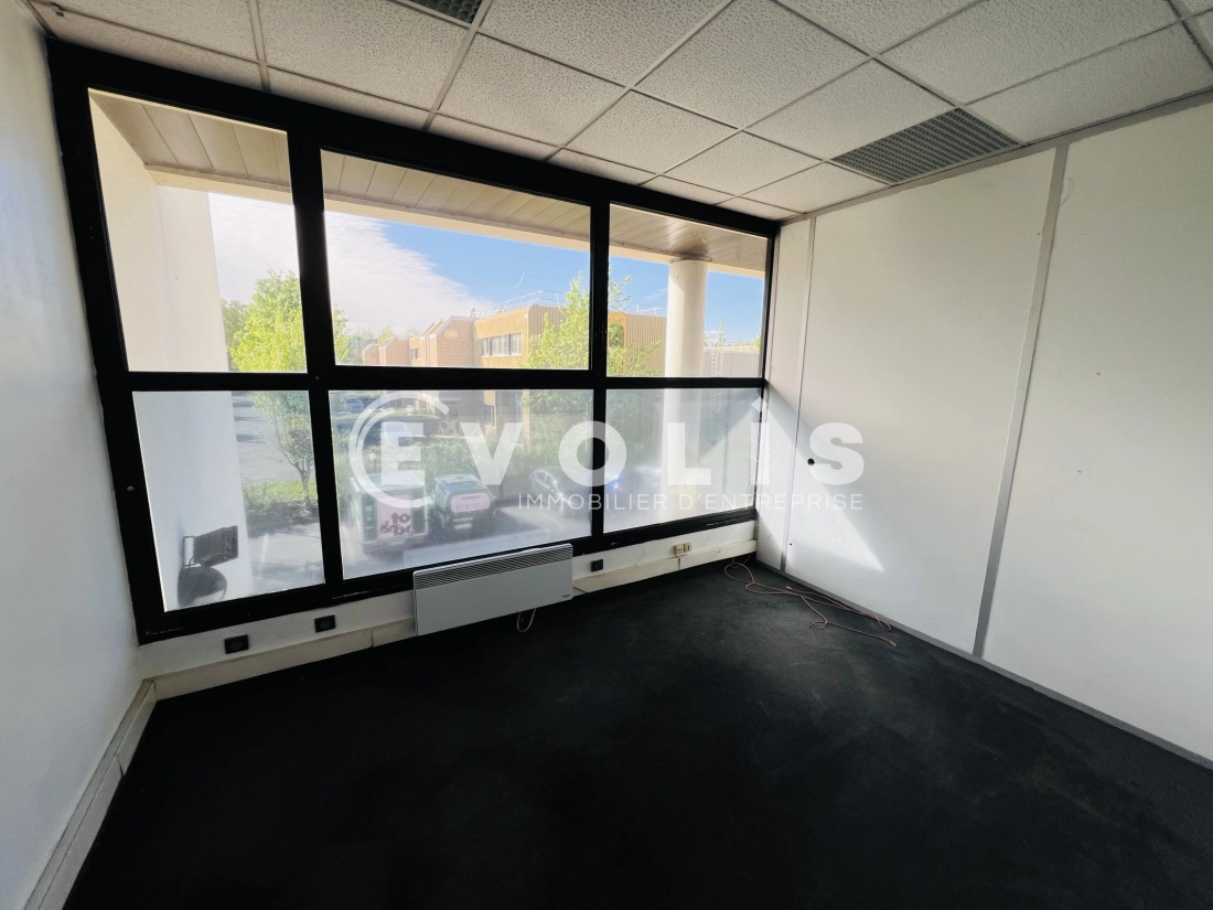 Photo 4 – location bureaux	LOGNES (77185)