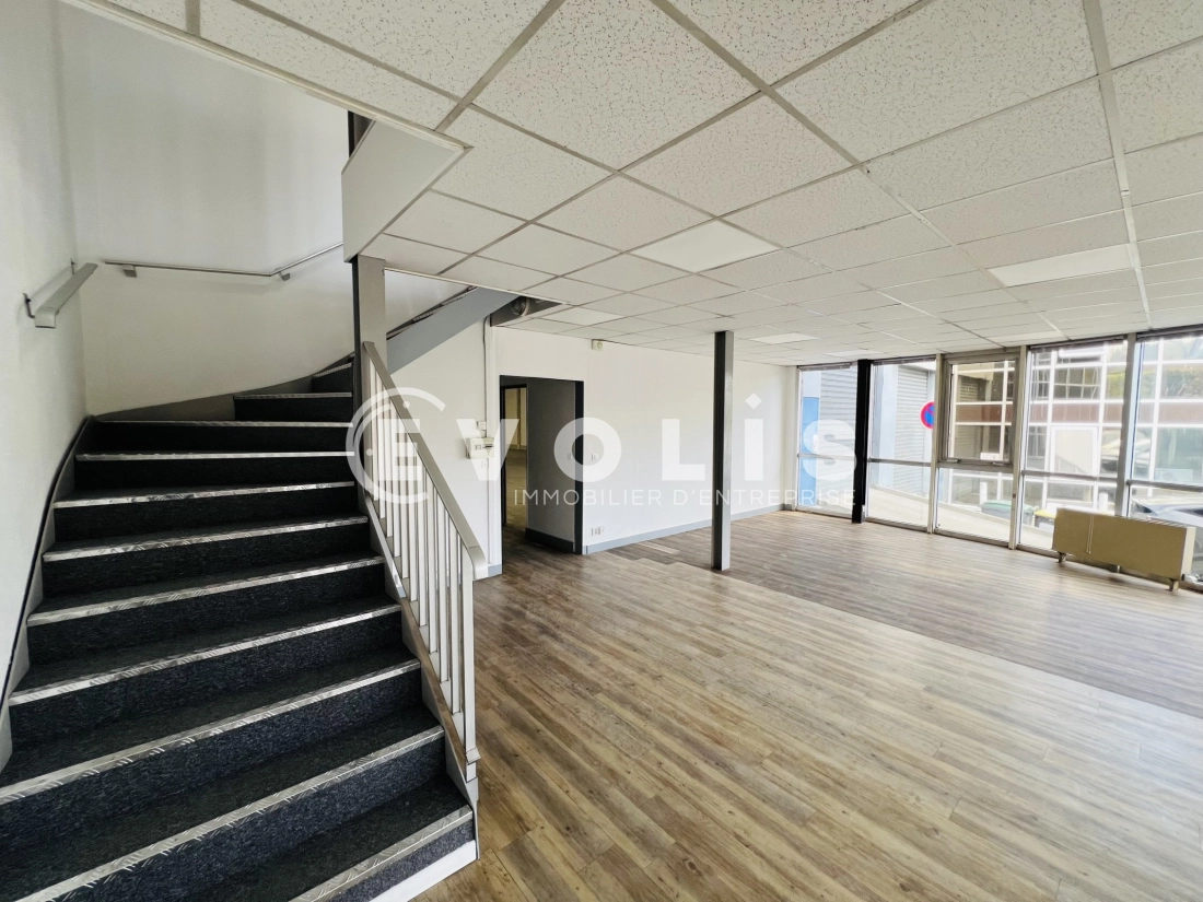 Photo 4 – location Entrepôts / activités	FONTENAY SOUS BOIS (94120)