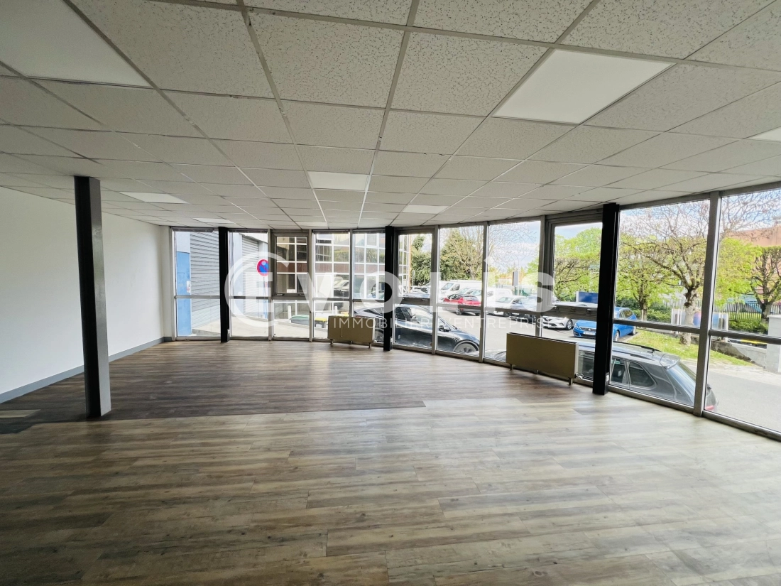 Photo 3 – location Entrepôts / activités	FONTENAY SOUS BOIS (94120)