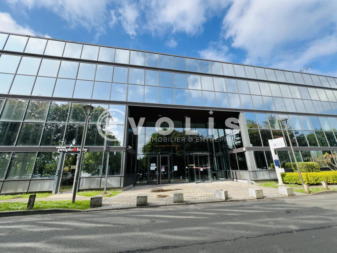 Photo 1 – location bureaux	ROSNY SOUS BOIS (93110)