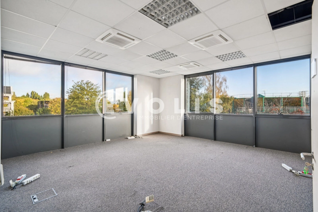 Photo 11 – location bureaux	ROSNY SOUS BOIS (93110)