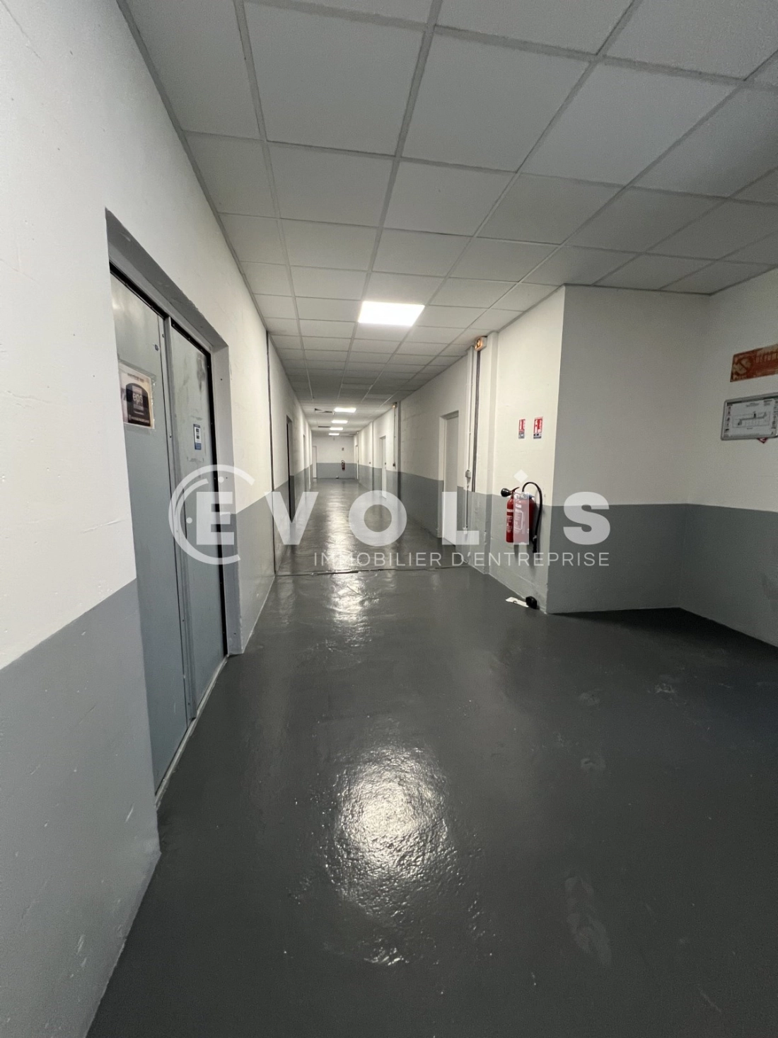 Photo 7 – location Entrepôts / activités	ROSNY SOUS BOIS (93110)