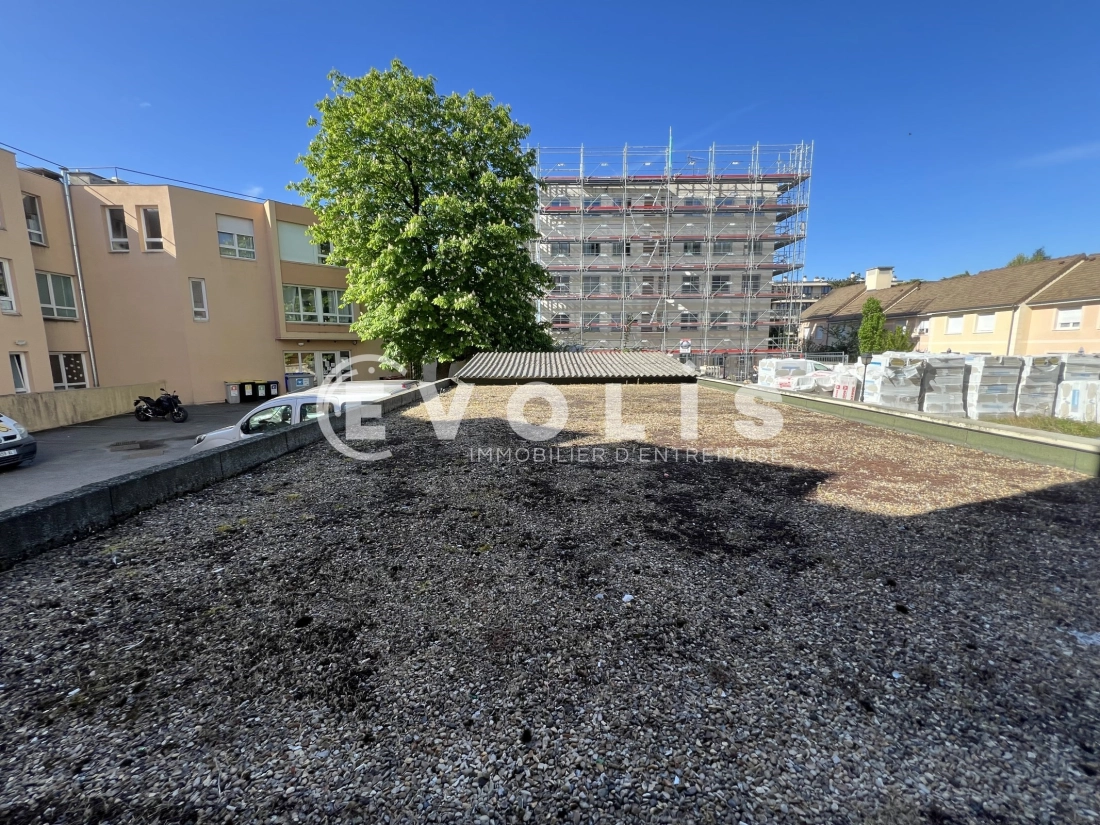 Photo 7 – vente Entrepôts / activités	SAINT MAUR DES FOSSES (94100)