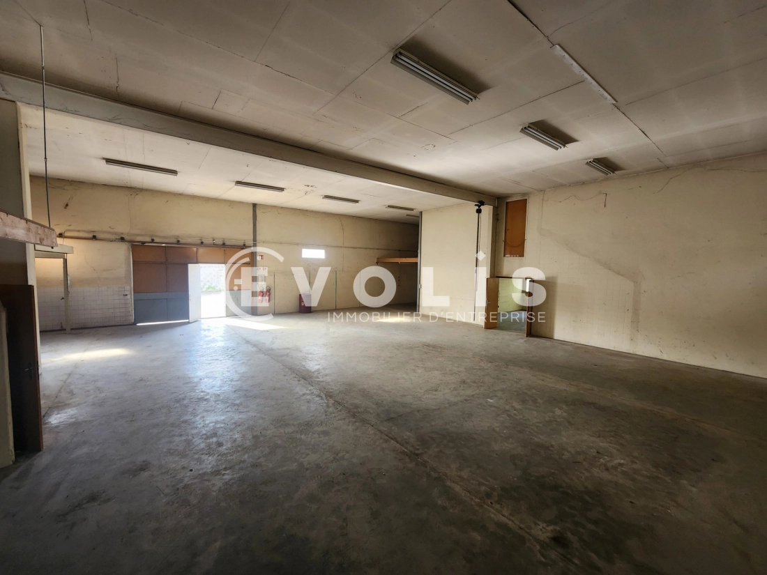 Photo 14 – vente Entrepôts / activités	BOURGOIN JALLIEU (38300)