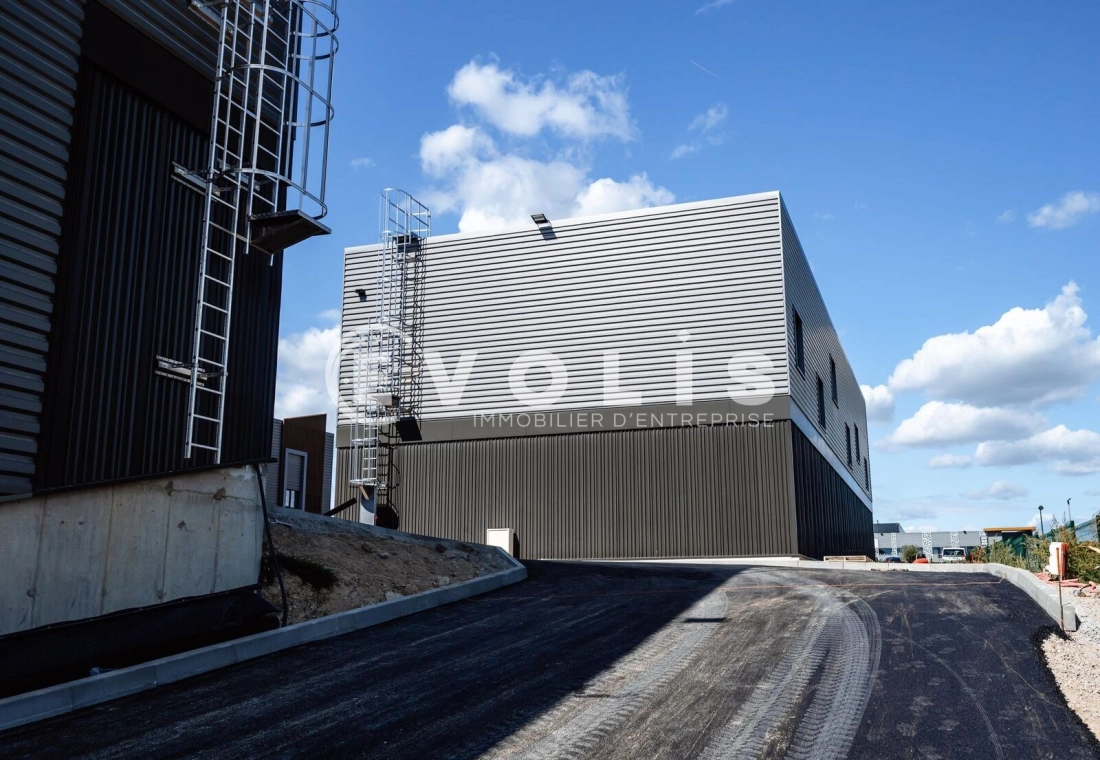 Photo 5 – vente Entrepôts / activités	COURTRY (77181)