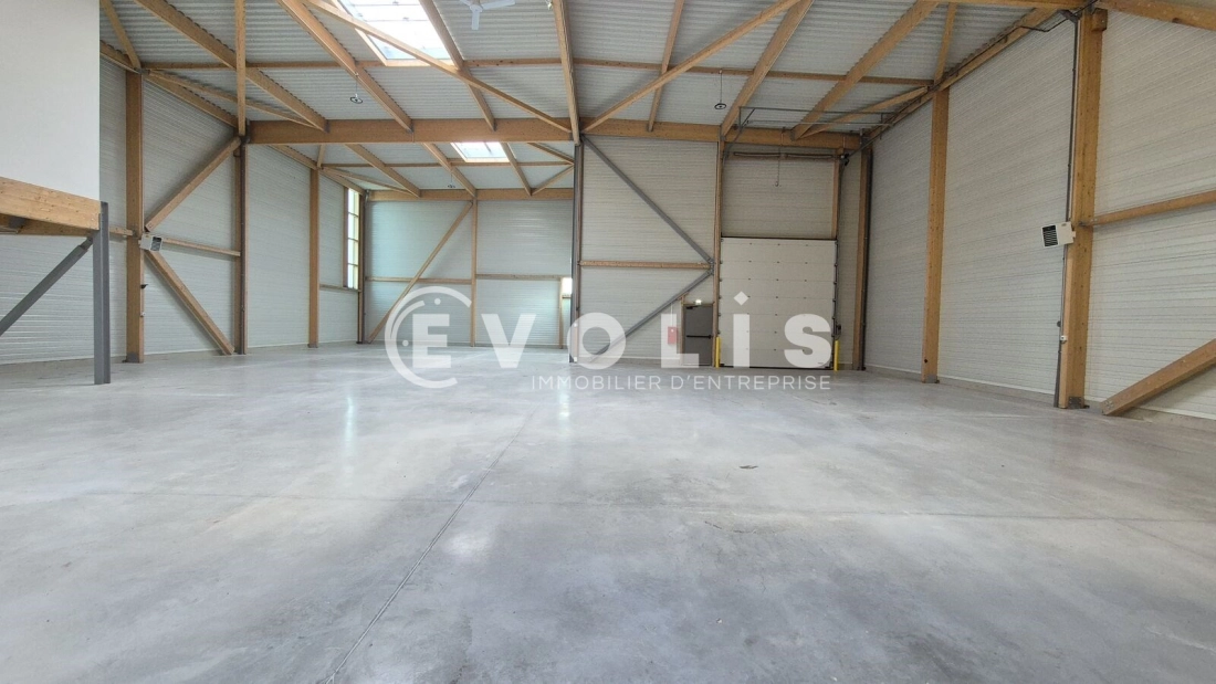 Photo 7 – vente Entrepôts / activités	COURTRY (77181)