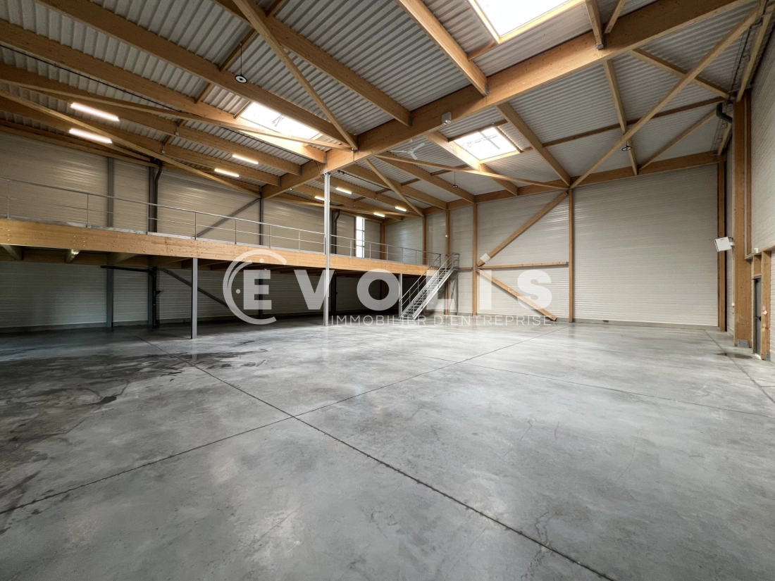 Photo 6 – location Entrepôts / activités	COURTRY (77181)