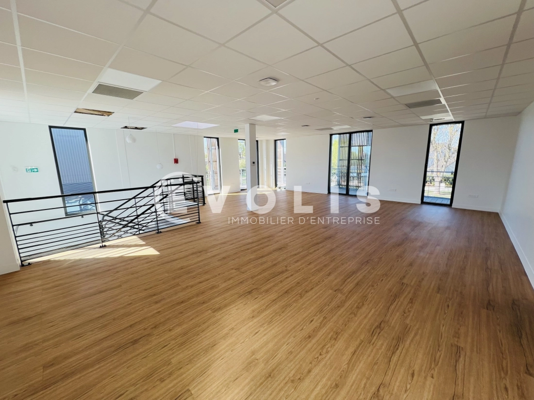 Photo 5 – location Entrepôts / activités	COURTRY (77181)