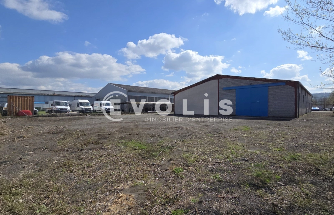 Photo 11 – location Entrepôts / activités	BOURGOIN JALLIEU (38300)