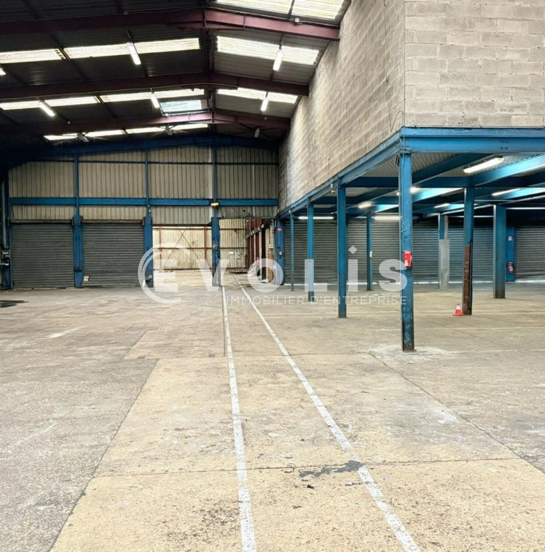 Photo 2 – location Entrepôts / activités	MORANGIS (91420)