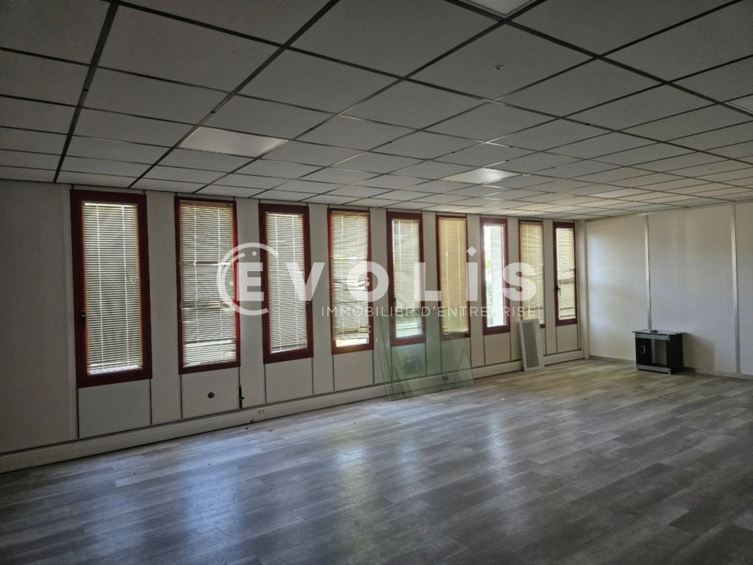 Photo 5 – location bureaux	LES ULIS (91940)