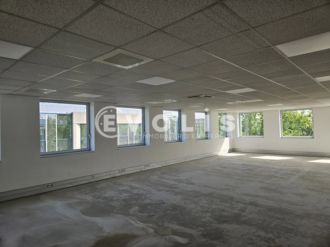 Photo 4 – location bureaux	VILLEBON SUR YVETTE (91140)