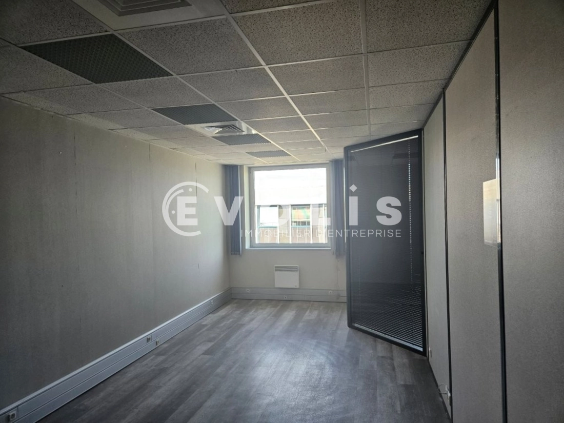Photo 7 – location bureaux	VILLEBON SUR YVETTE (91140)