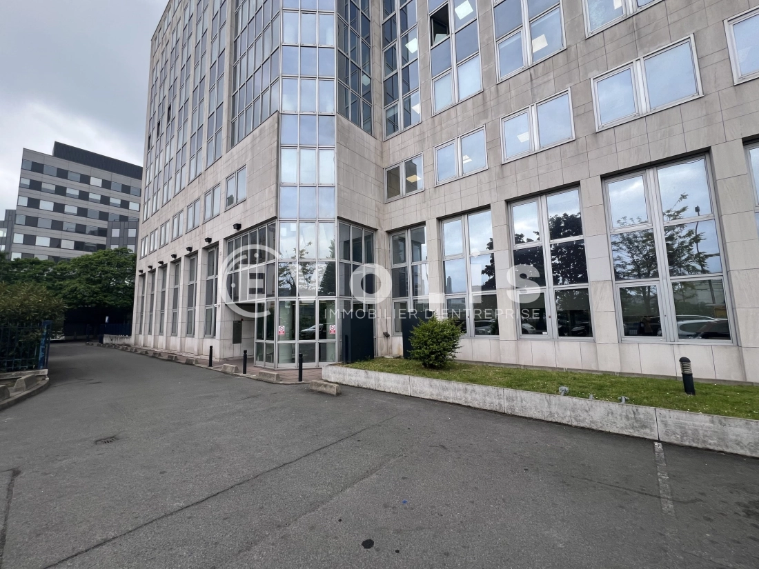 Photo 2 – location bureaux	CHARENTON LE PONT (94220)