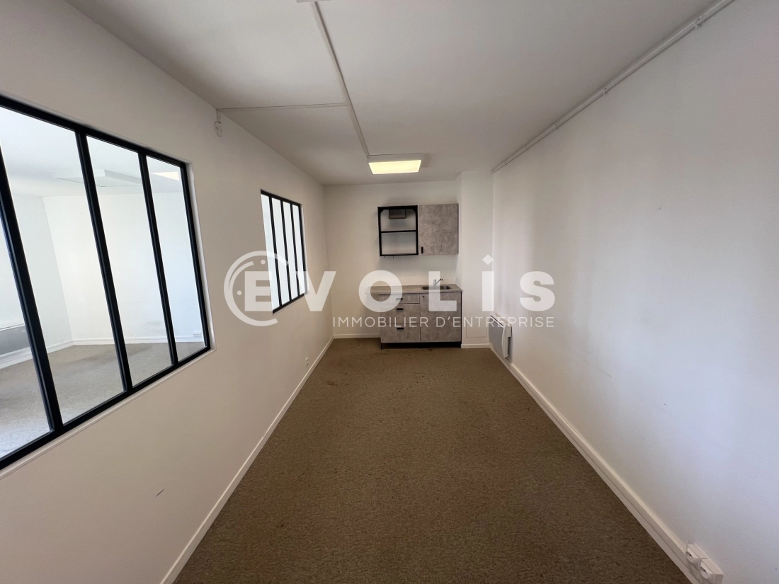 Photo 10 – location bureaux	JOINVILLE LE PONT (94340)