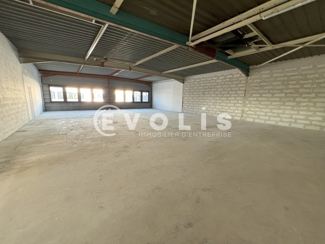 Photo 11 – location Entrepôts / activités	NEUILLY PLAISANCE (93360)