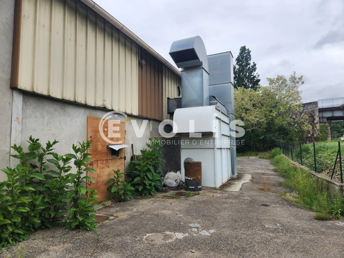 Photo 13 – vente Entrepôts / activités	GIVORS (69700)