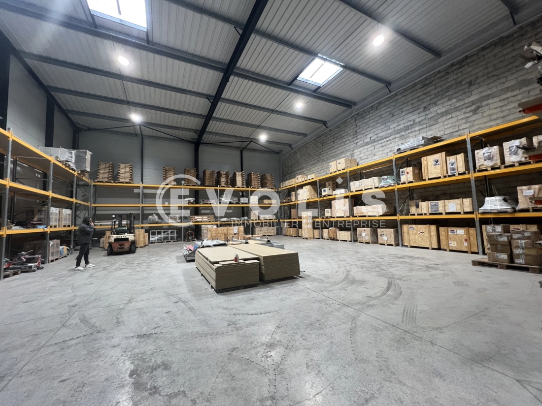 Photo 5 – location Entrepôts / activités	LES PAVILLONS SOUS BOIS (93320)