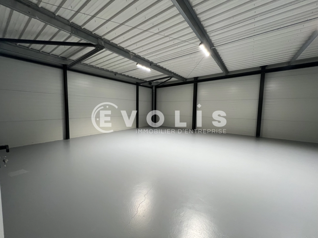 Photo 8 – location Entrepôts / activités	LES PAVILLONS SOUS BOIS (93320)