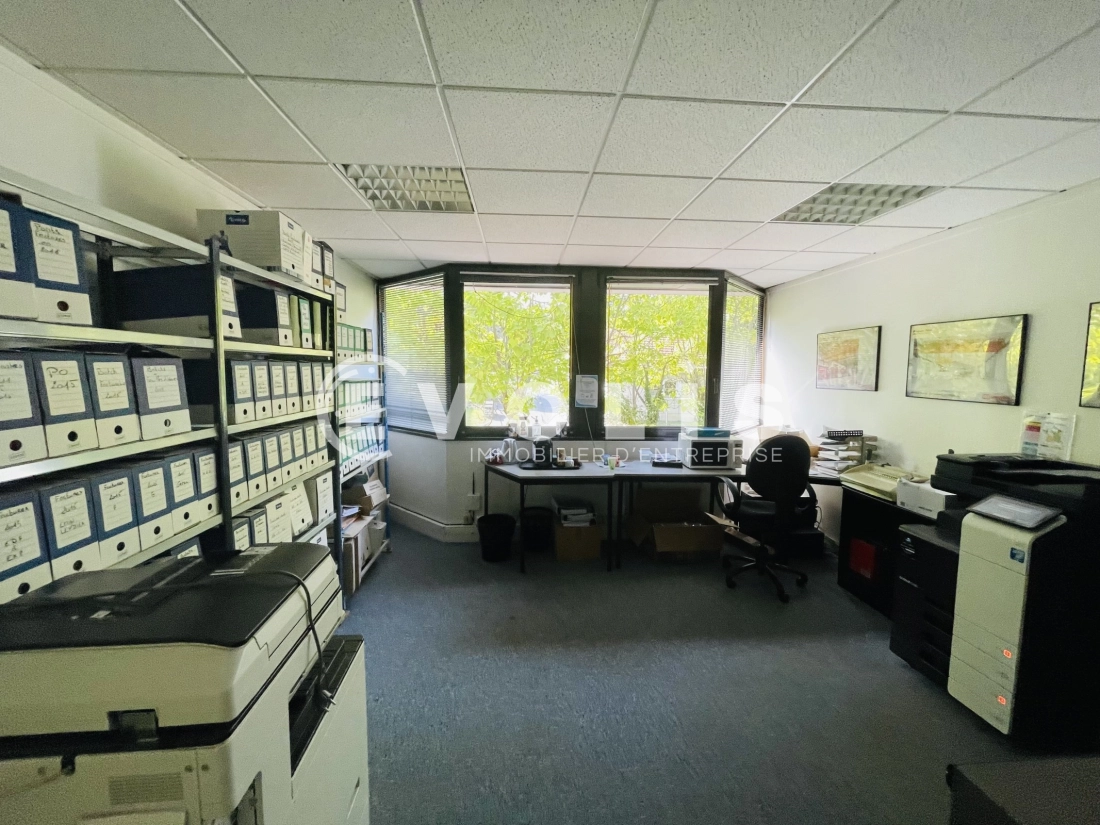 Photo 8 – location Entrepôts / activités	CHAMPS SUR MARNE (77420)