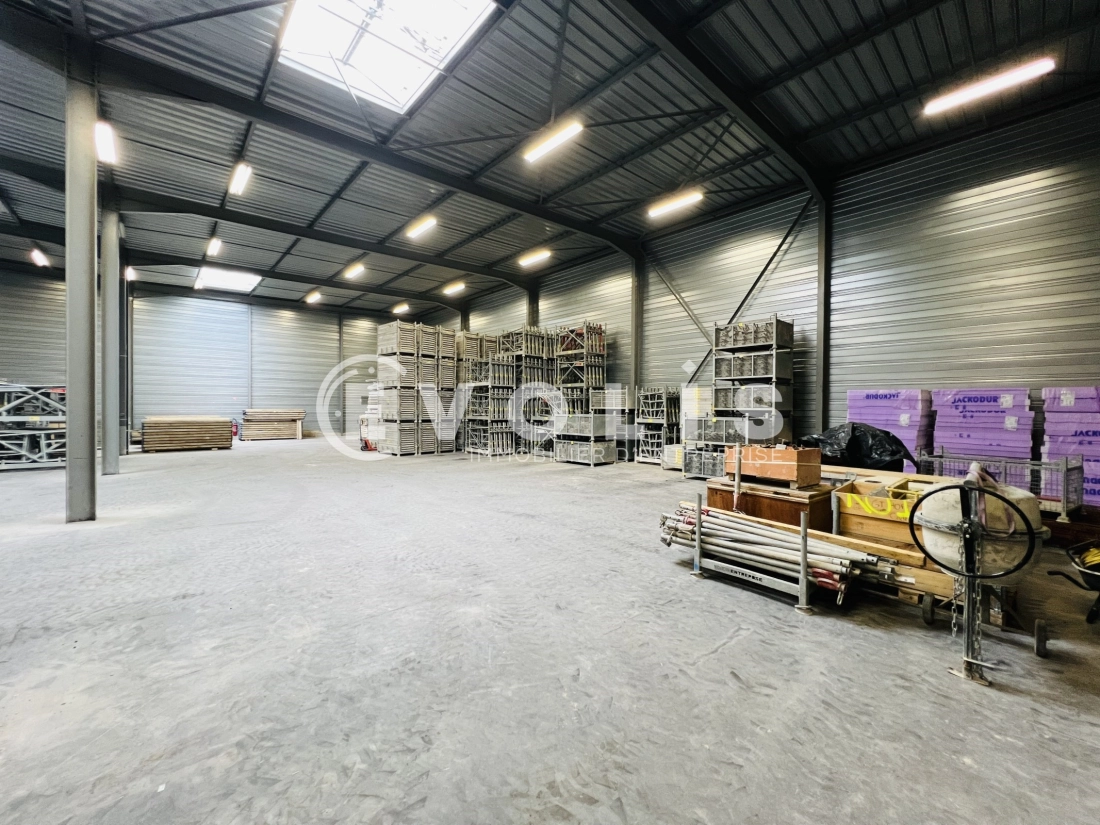 Photo 1 – location Entrepôts / activités	CHELLES (77500)