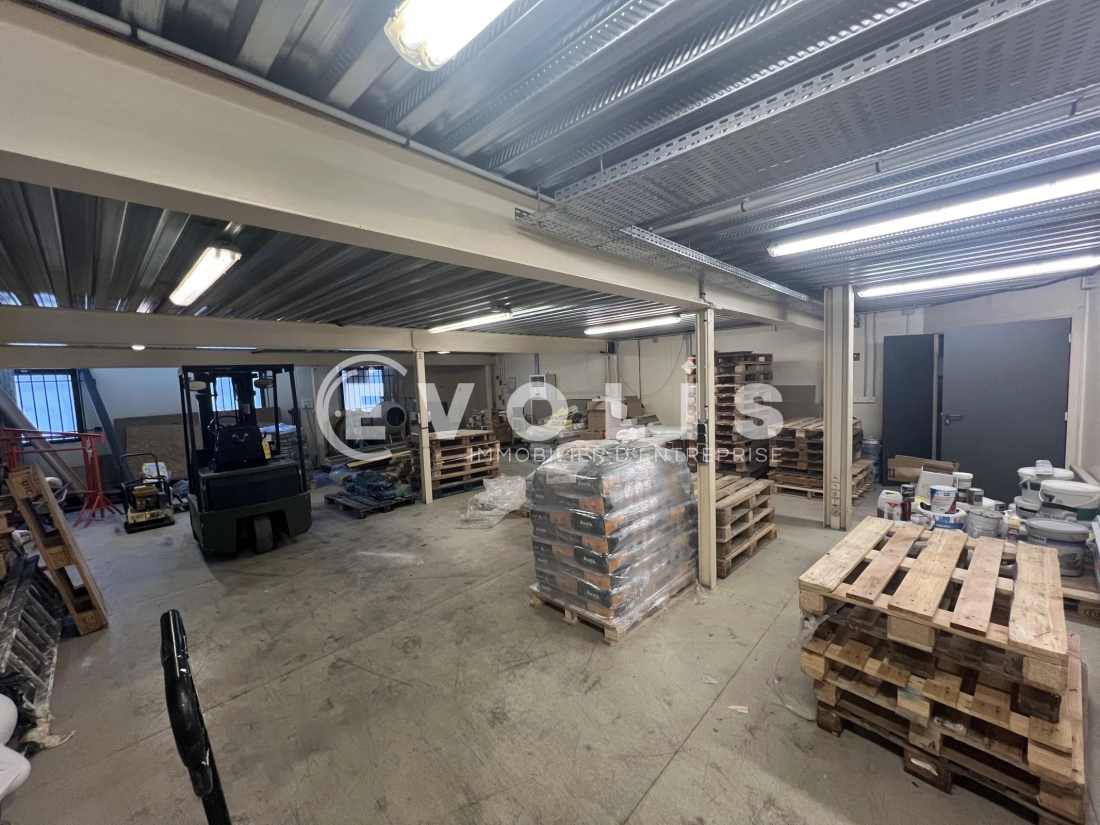 Photo 7 – vente Entrepôts / activités	BOISSY SAINT LEGER (94470)