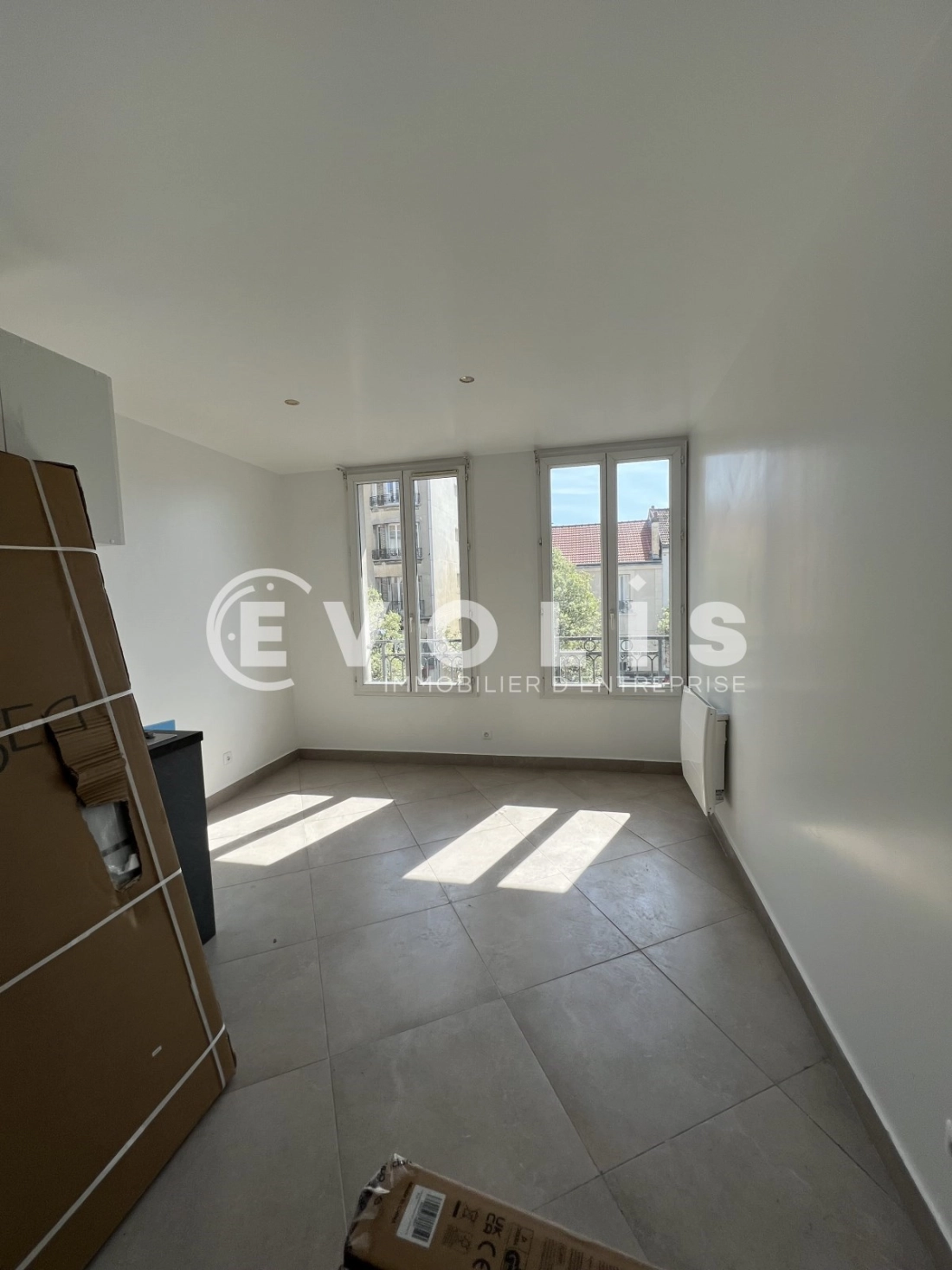Photo 4 – location bureaux	LES PAVILLONS SOUS BOIS (93320)