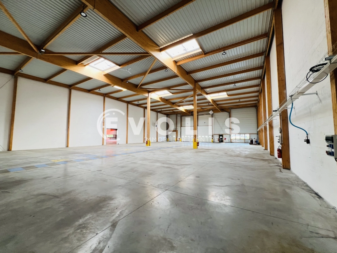 Photo 10 – location Entrepôts / activités	BRIE COMTE ROBERT (77170)