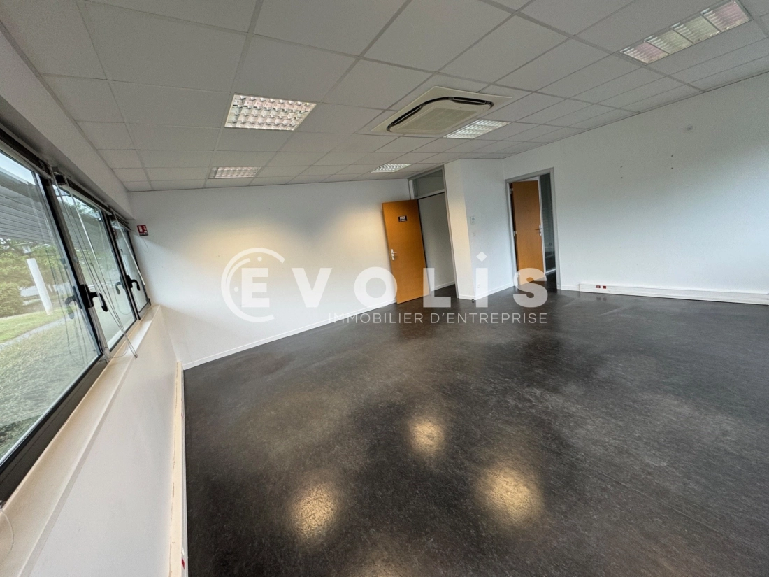 Photo 6 – location bureaux	BOVES (80440)