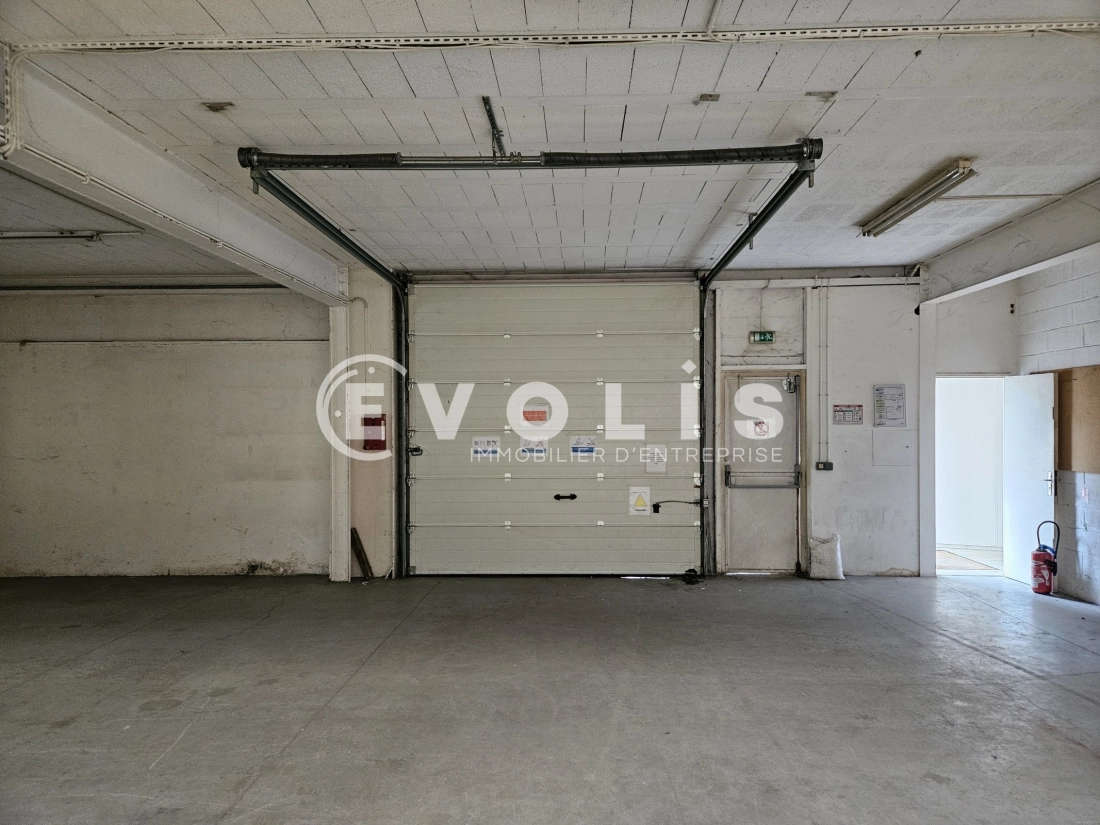 Photo 6 – location Entrepôts / activités	WISSOUS (91320)