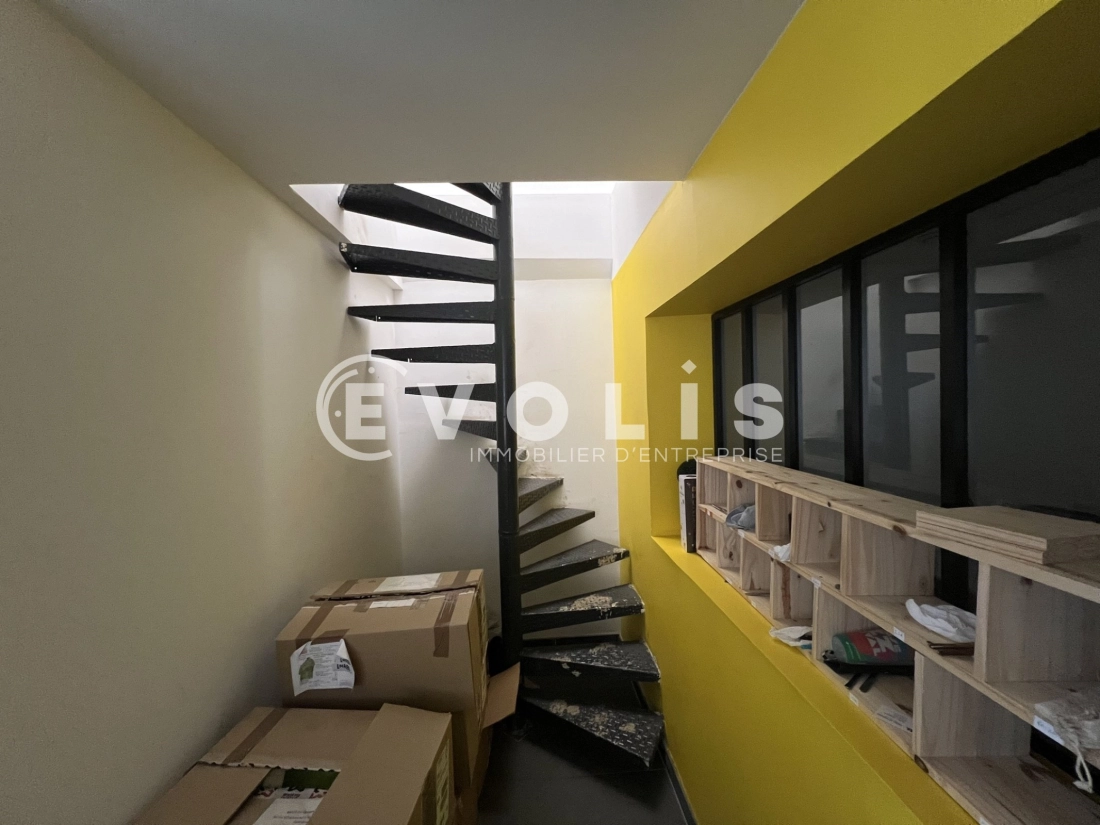 Photo 12 – vente Entrepôts / activités	CHAMPIGNY SUR MARNE (94500)