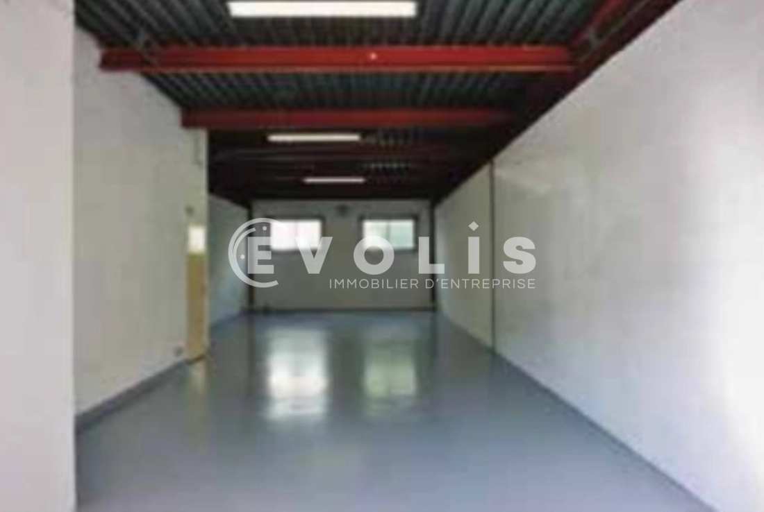 Photo 2 – location Entrepôts / activités	LISSES (91090)
