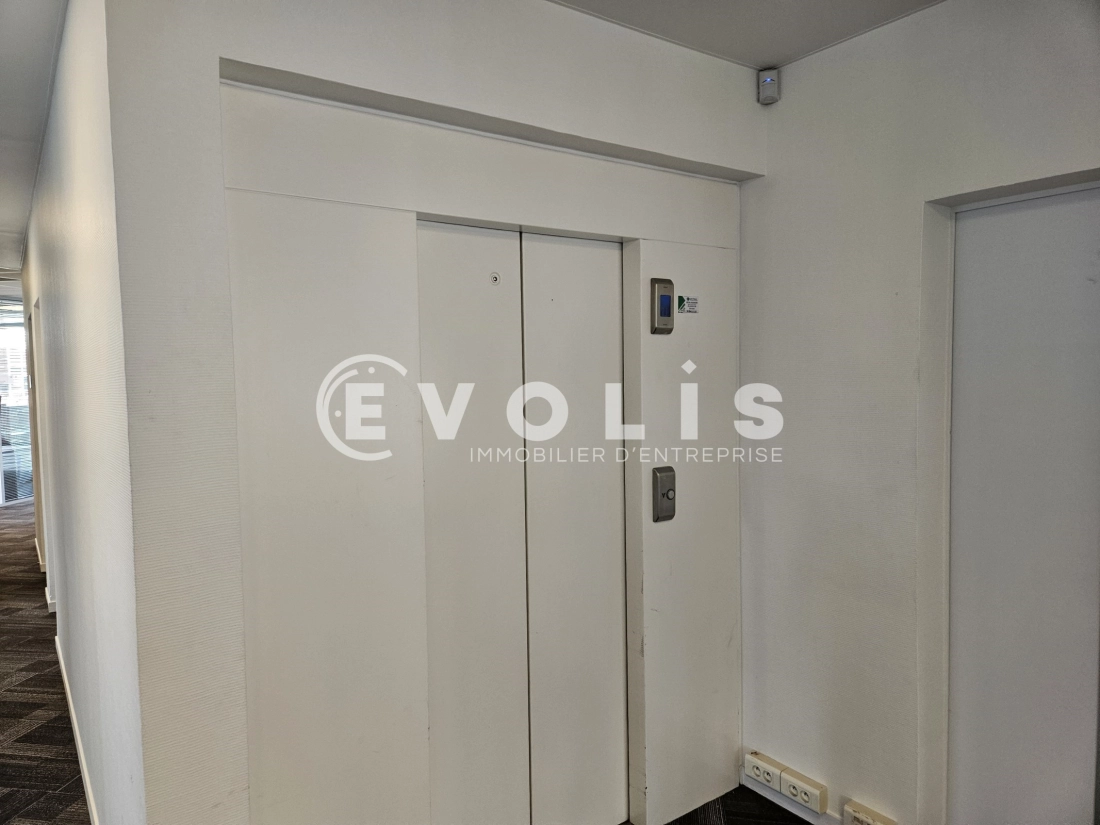 Photo 5 – location bureaux	LES ULIS (91940)