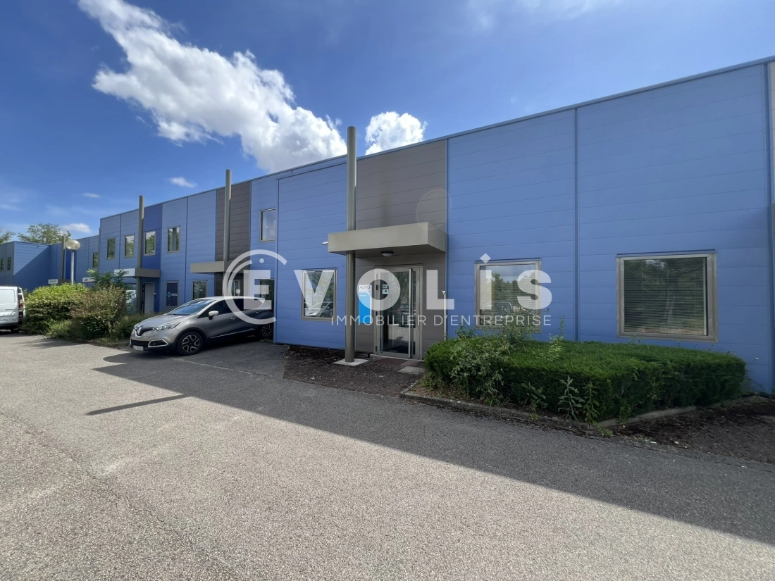 Photo 2 – location Entrepôts / activités	BLYES (01150)