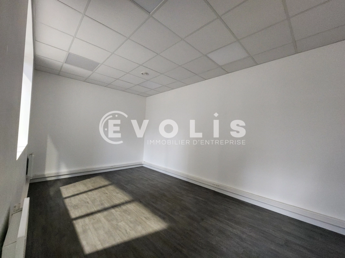 Photo 5 – location Entrepôts / activités	VILLEURBANNE (69100)