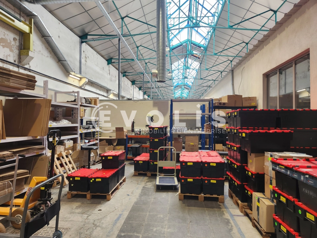 Photo 7 – location Entrepôts / activités	VILLEURBANNE (69100)