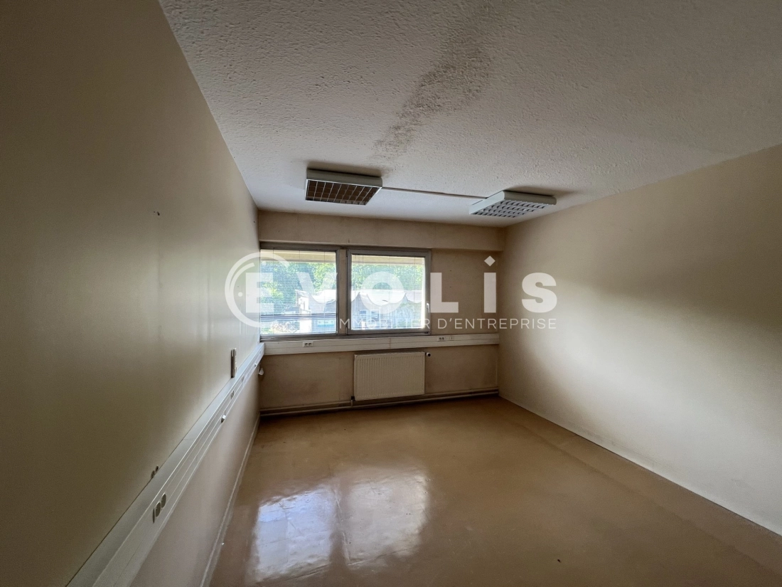 Photo 8 – location bureaux	NEUILLY SUR MARNE (93330)