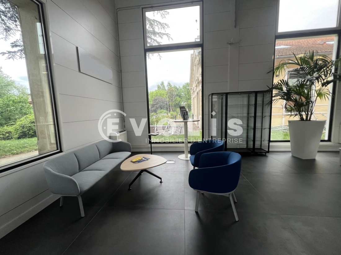Photo 5 – location bureaux	JOINVILLE LE PONT (94340)