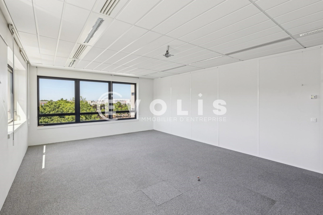 Photo 11 – location bureaux	ROSNY SOUS BOIS (93110)
