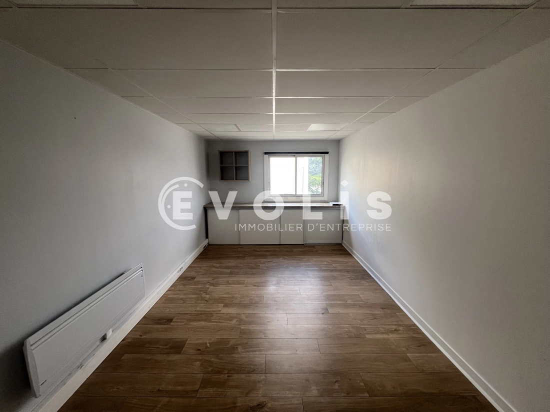 Photo 4 – vente Entrepôts / activités	CHAMPIGNY SUR MARNE (94500)