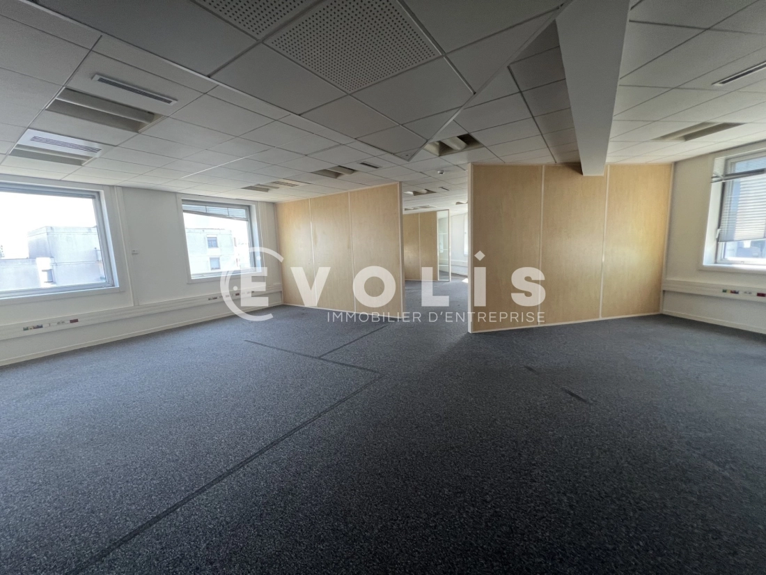 Photo 12 – location bureaux	NOISY LE GRAND (93160)